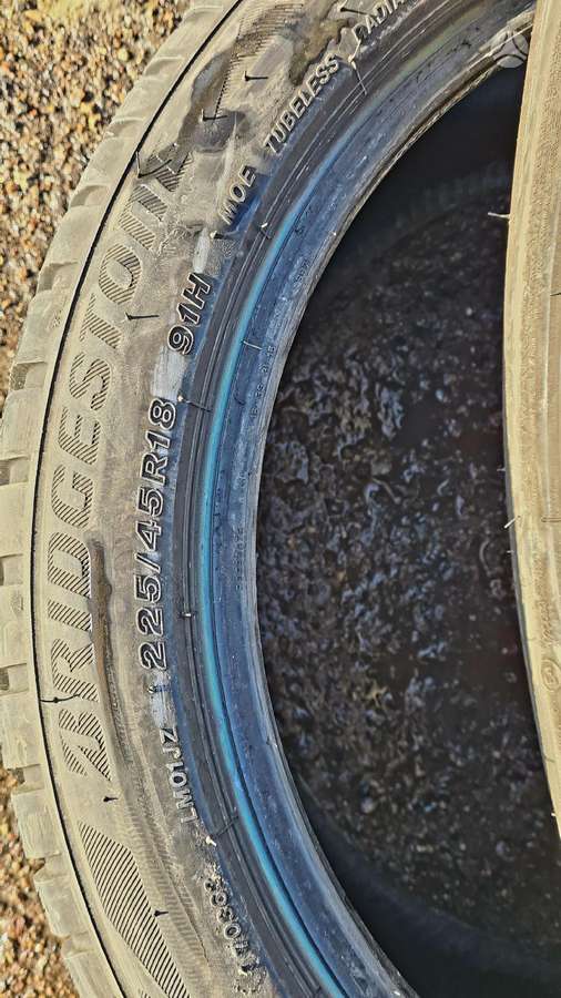 Bridgestone, žieminės 225/45 R18