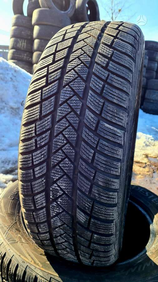 Vredestein, žieminės 225/60 R17