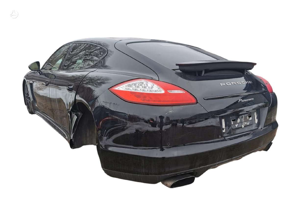 Porsche Panamera по частям