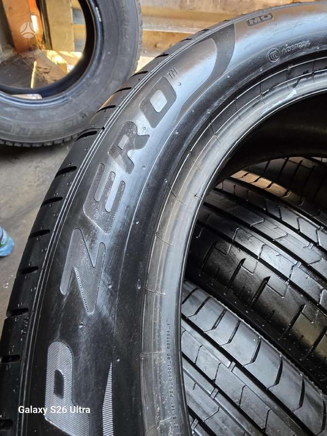 Pirelli P ZERO, summer 235/50 R19
