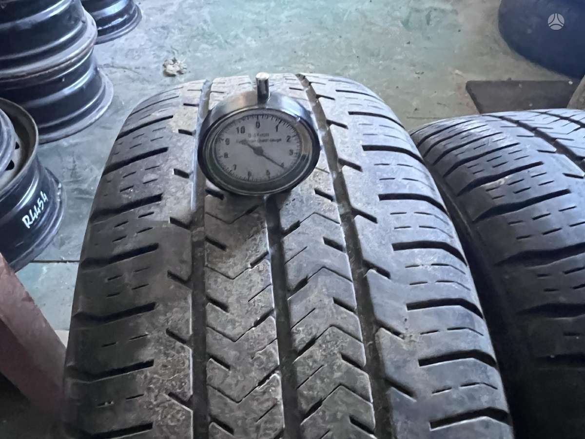 Michelin Agilis 51, summer 195/65 R16