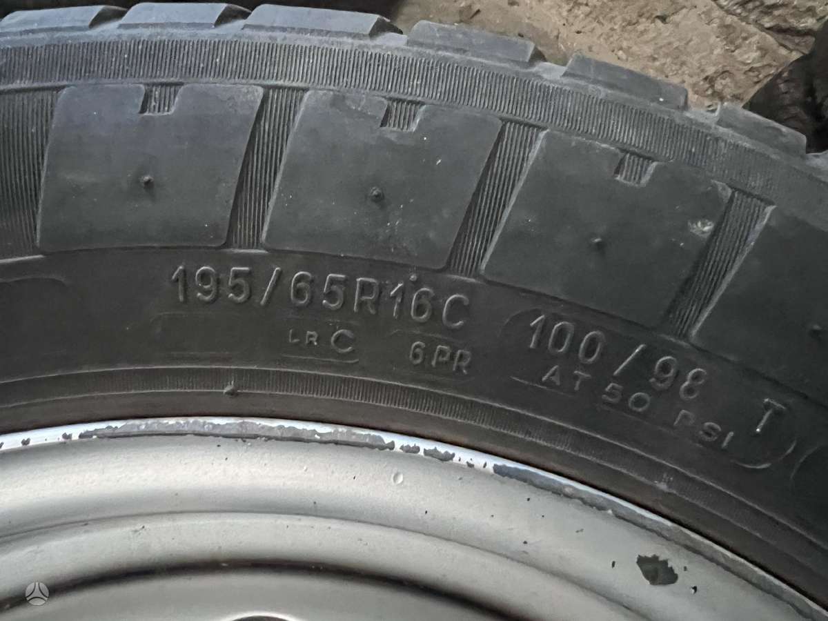 Michelin Agilis 51, летние 195/65 R16