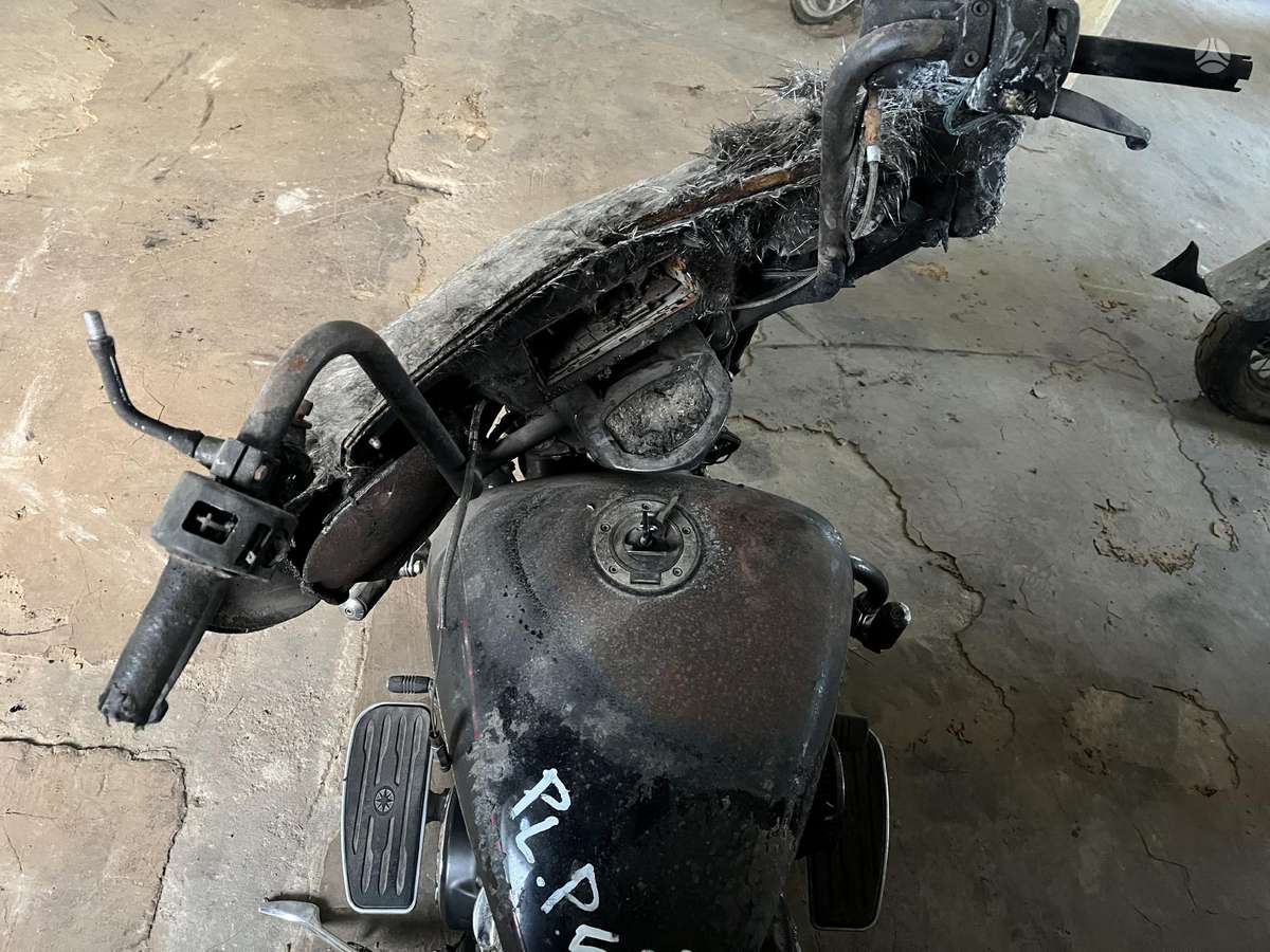 Yamaha XVS (Bolt) 1300cc, choppers / cruisers / custom