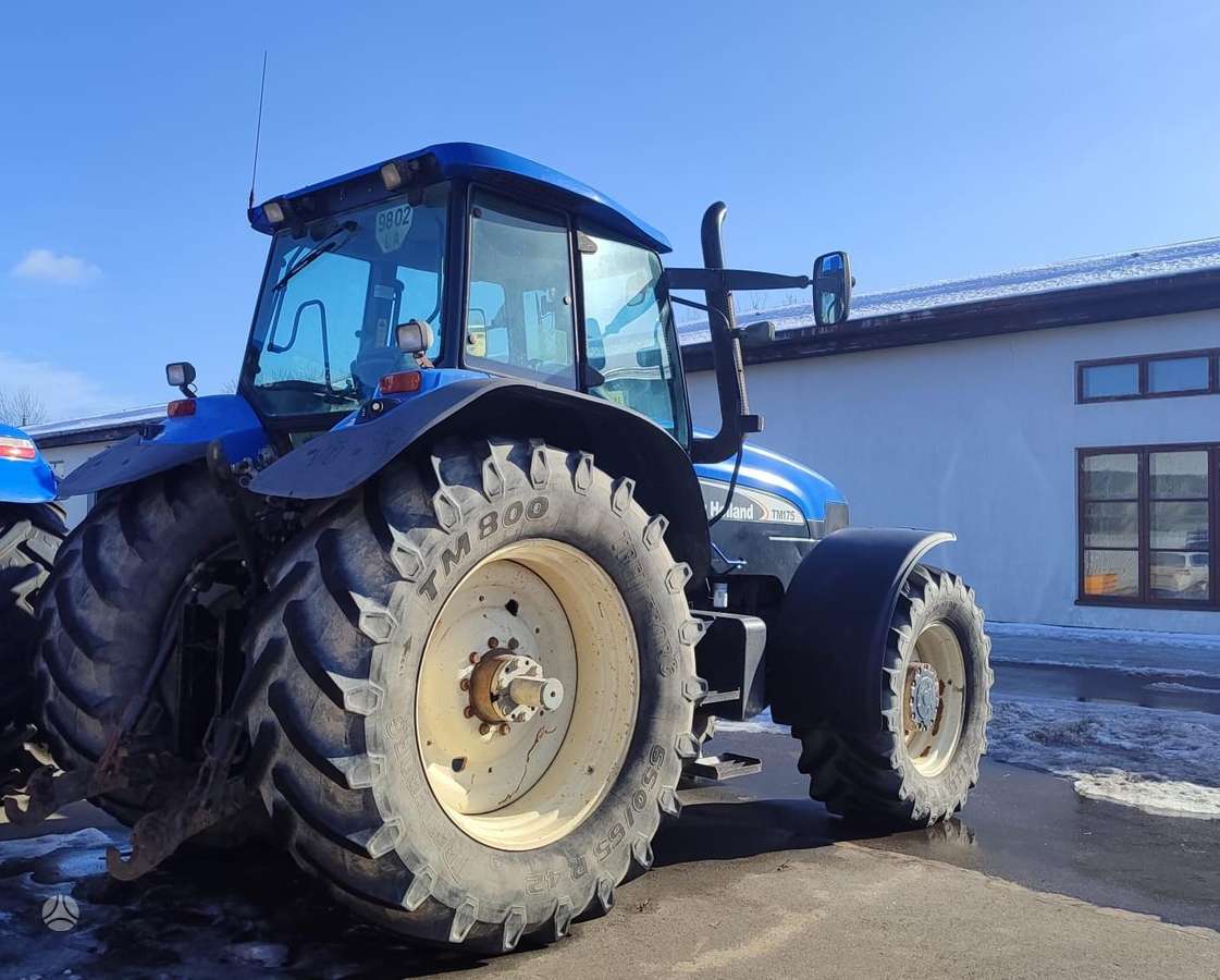 New Holland TM175, тракторы