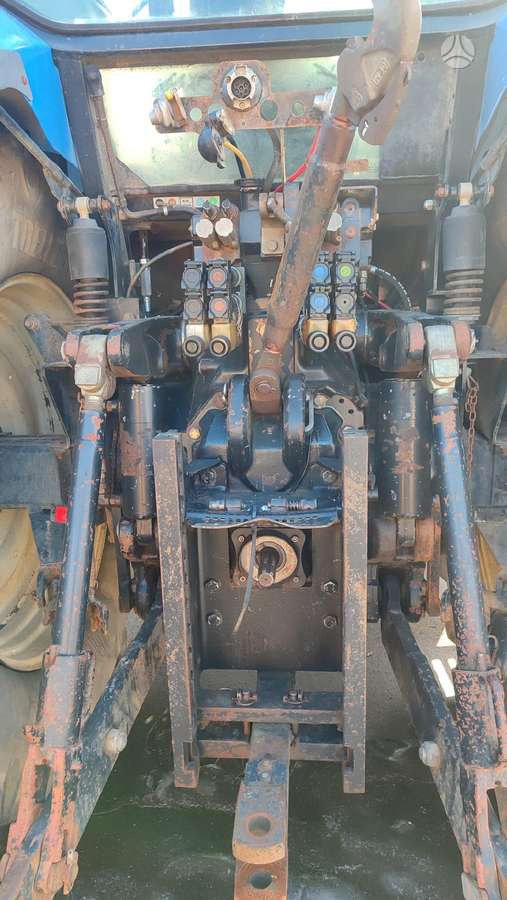 New Holland TM175, тракторы