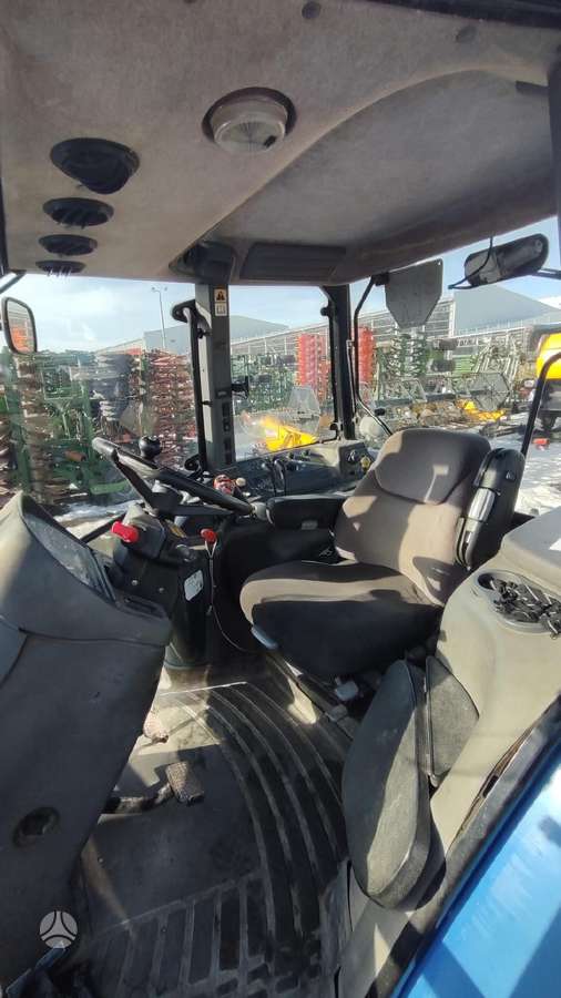 New Holland TM175, тракторы