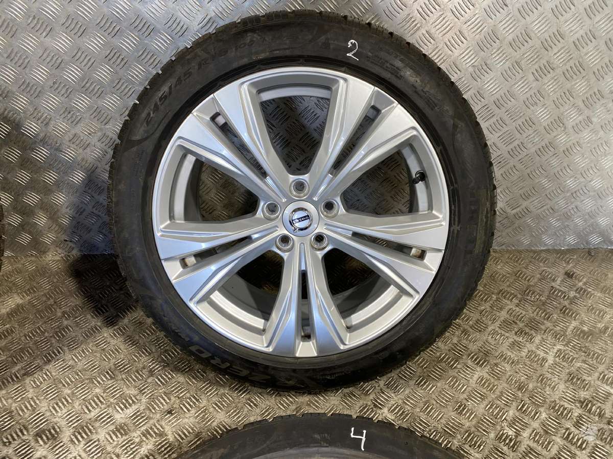 Volvo S90,V90, легкосплавные , R18