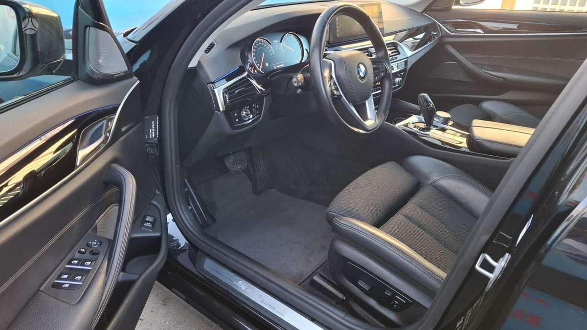 BMW 520, 2.0 l., universalas