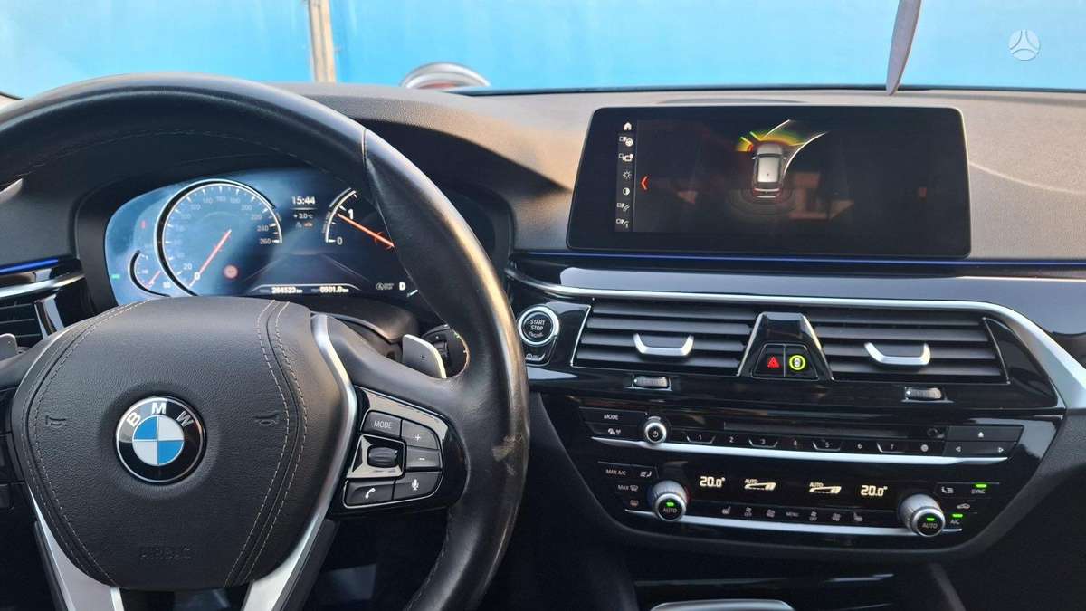 BMW 520, 2.0 l., universalas
