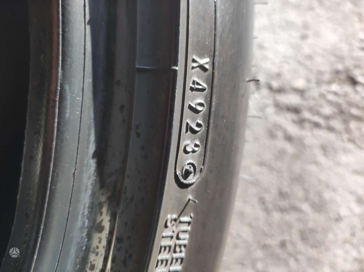 Dunlop, vasarinės 235/45 R19