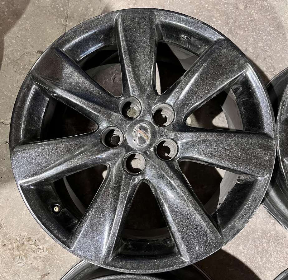 Lexus, vieglmetāla, R19