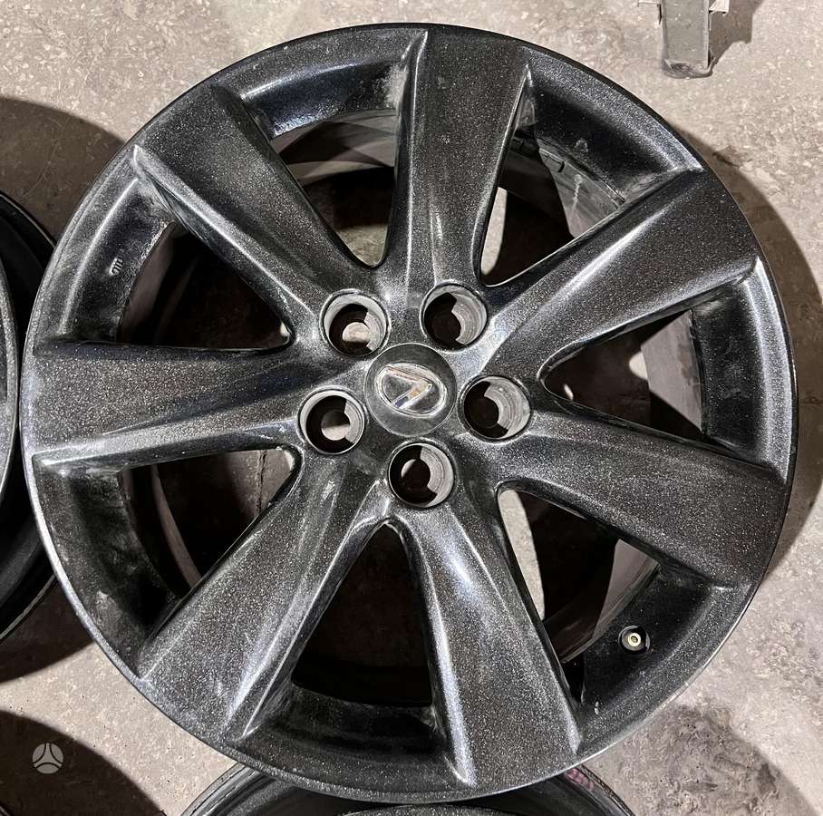 Lexus, vieglmetāla, R19