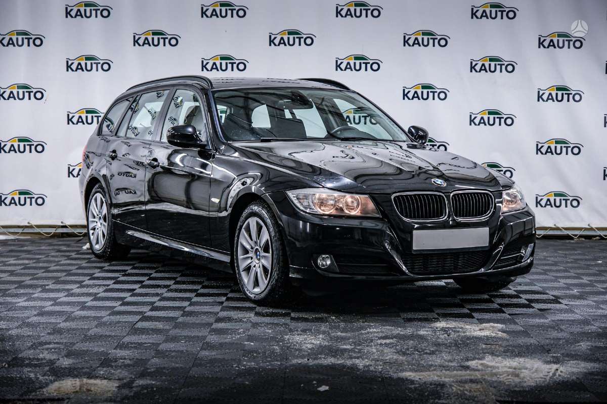 BMW 320, 2.0 l., wagon