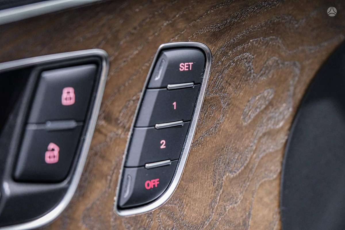 Audi A6, 3.0 l., Универсал