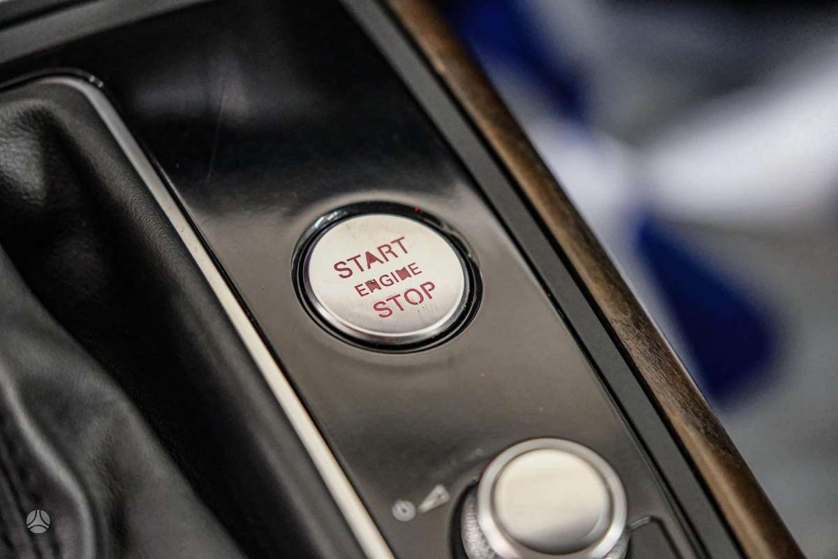 Audi A6, 3.0 l., Универсал