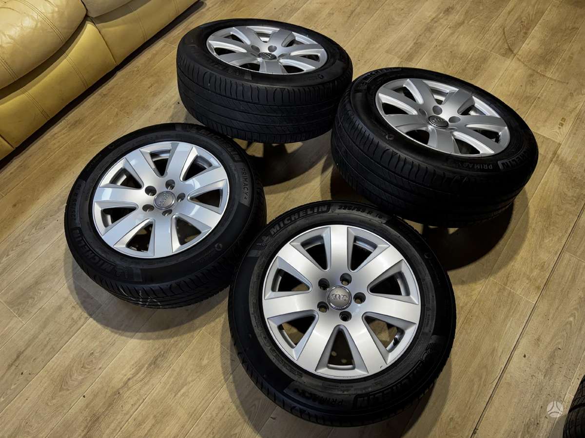 Audi A6 su padangomis, light alloy, R16