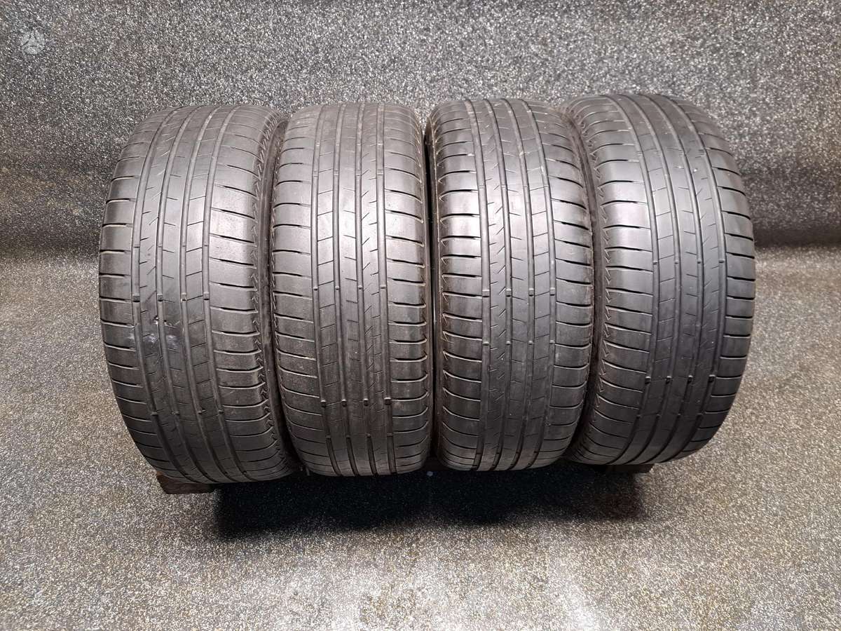 Bridgestone Turanza T005, летние 235/55 R18