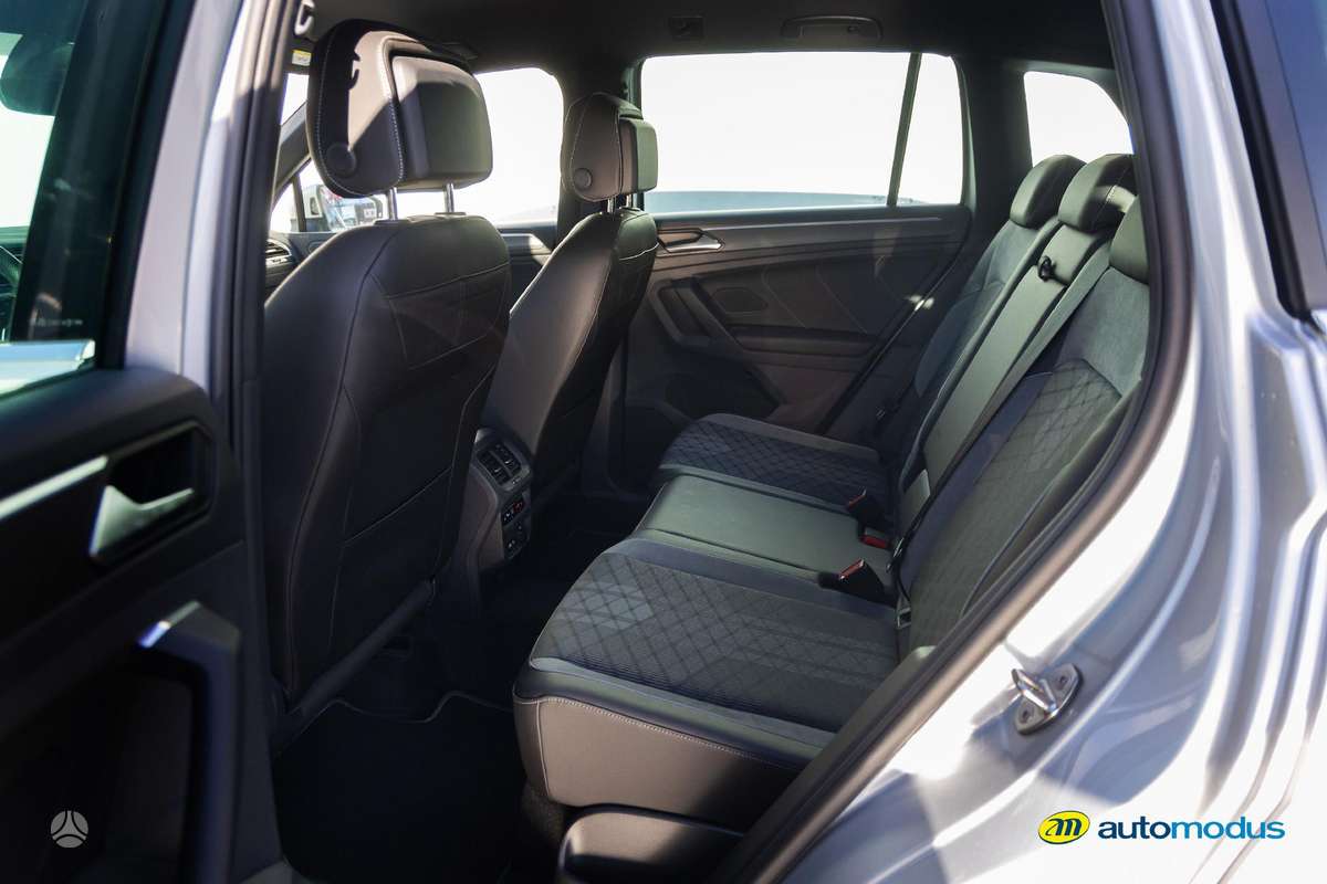 Volkswagen Tiguan - 4