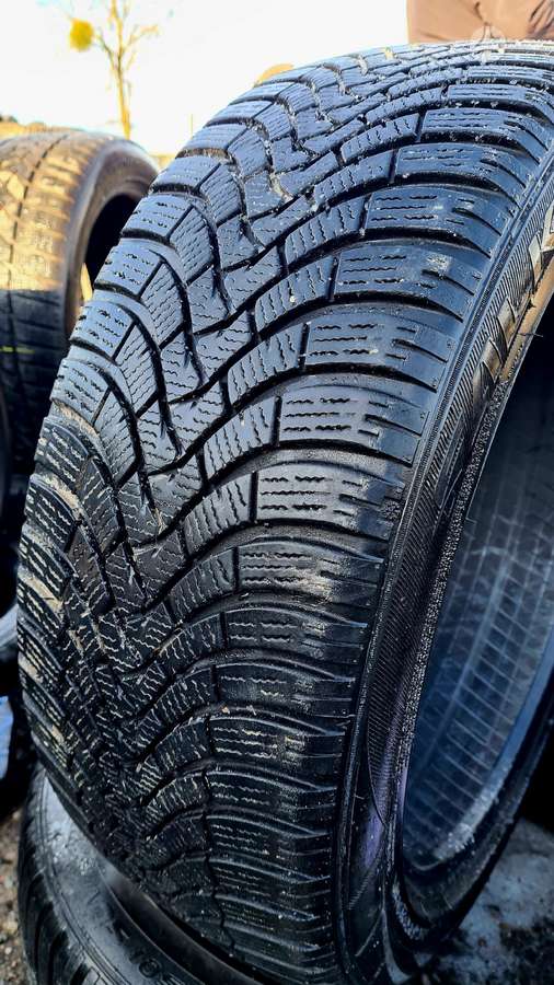 Falken, winter 245/45 R20