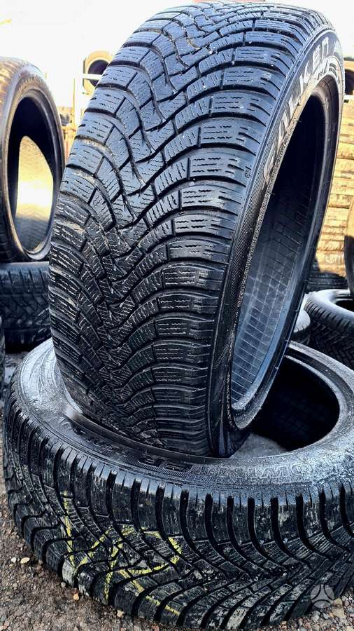 Falken, winter 245/45 R20