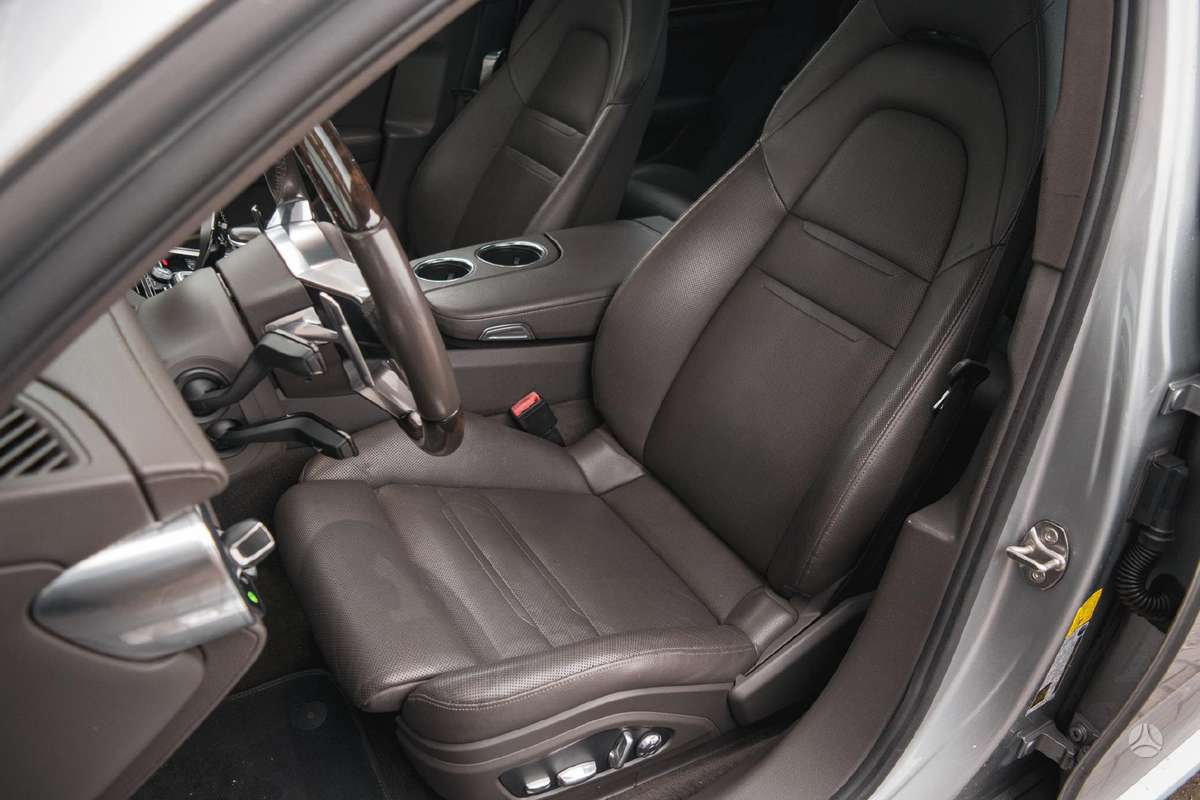 Porsche Panamera, 2.9 l., Хэтчбек