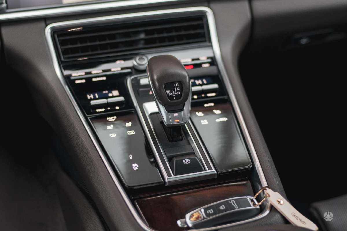 Porsche Panamera, 2.9 l., Хэтчбек