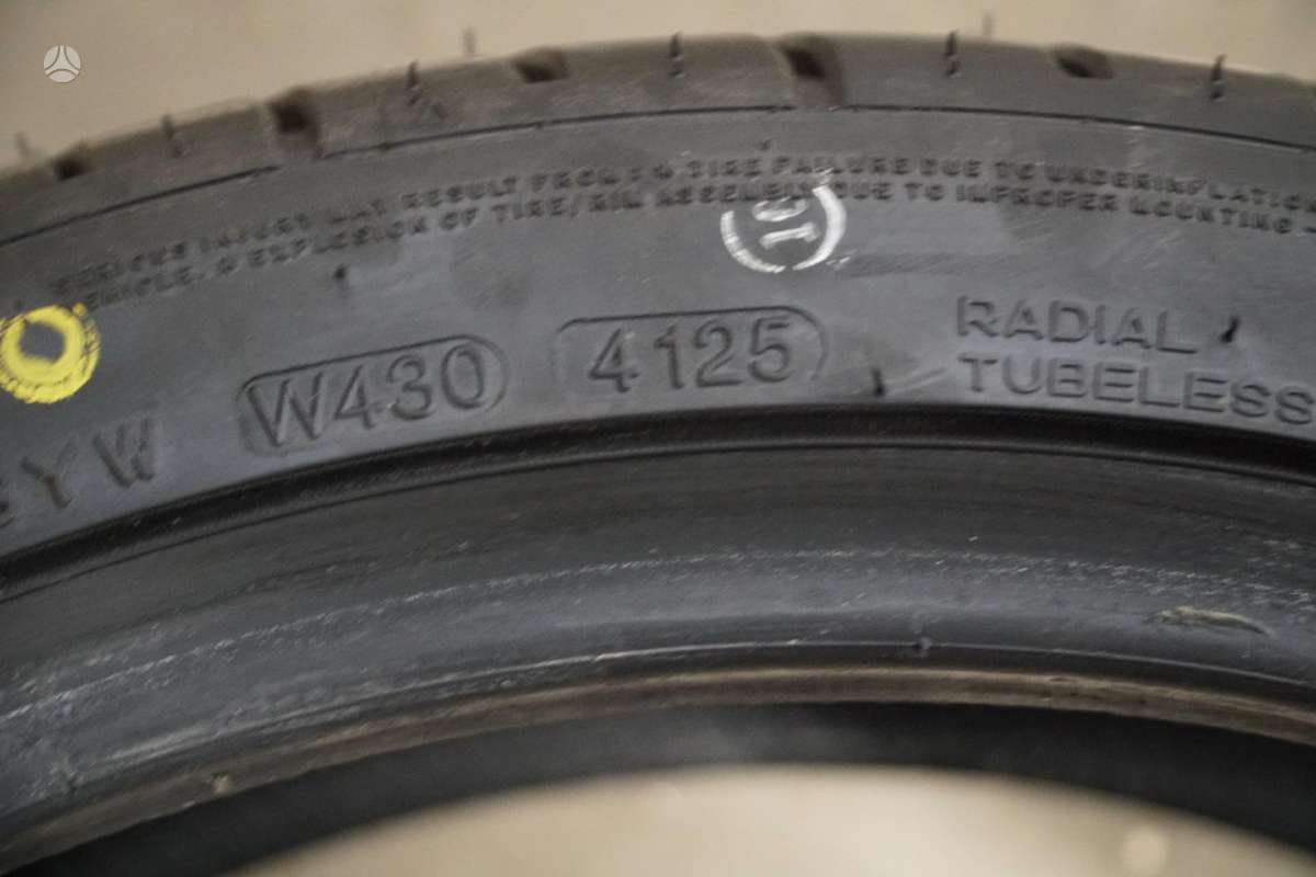 Nankang AS-3, summer 225/40 R19