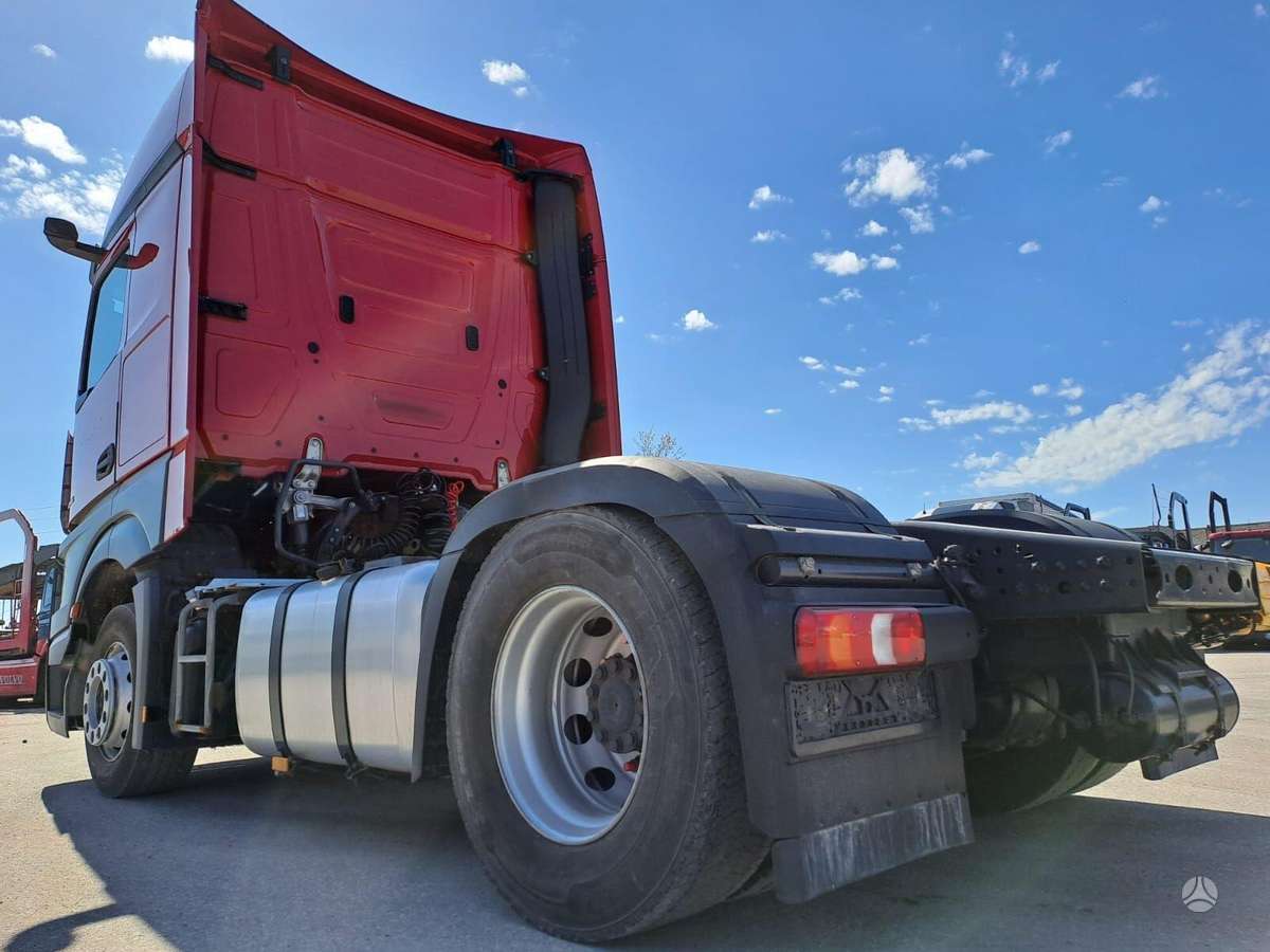 Mercedes-Benz Actros 1845, other