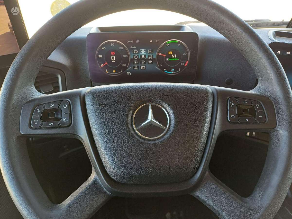 Mercedes-Benz Actros 1845, other