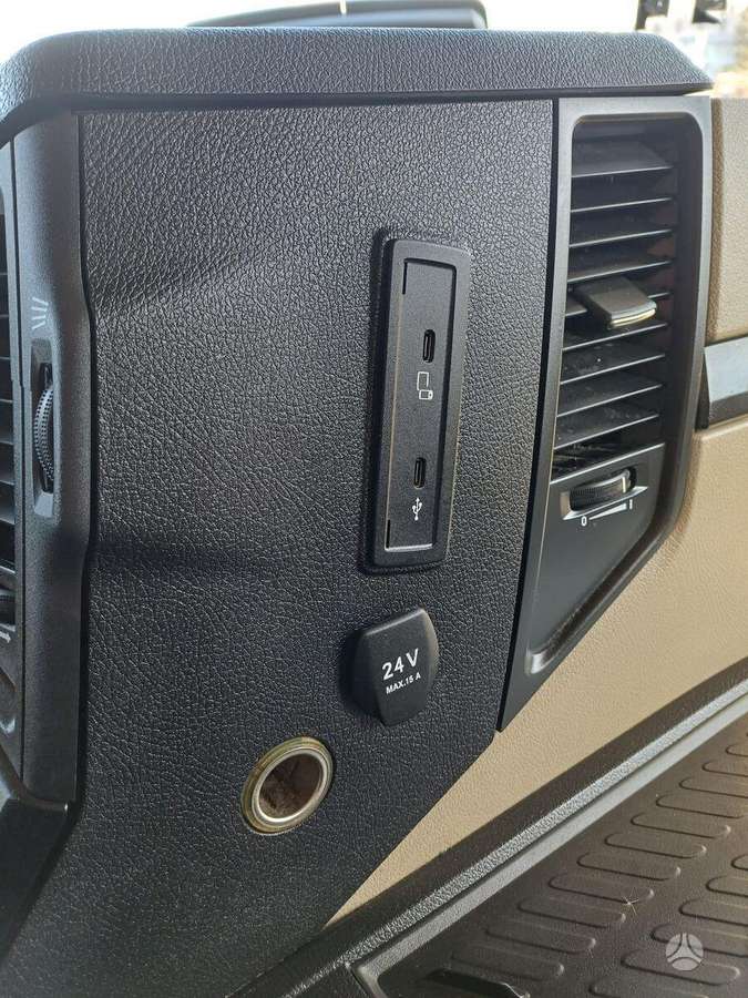 Mercedes-Benz Actros 1845, other