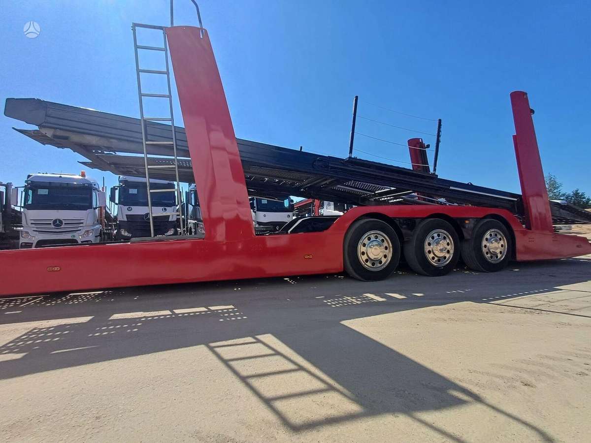 Lohr 300, auto transporter