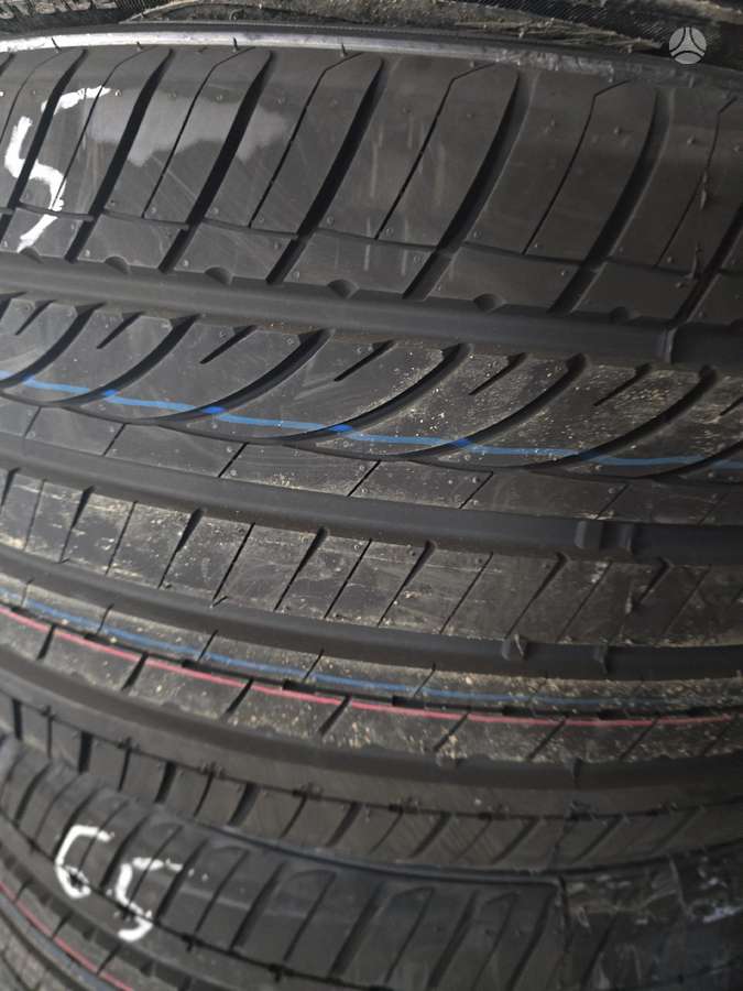Headway, summer 255/40 R19