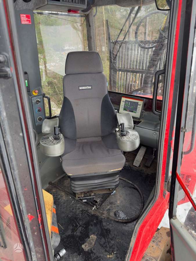 Komatsu 860.4, форвардеры