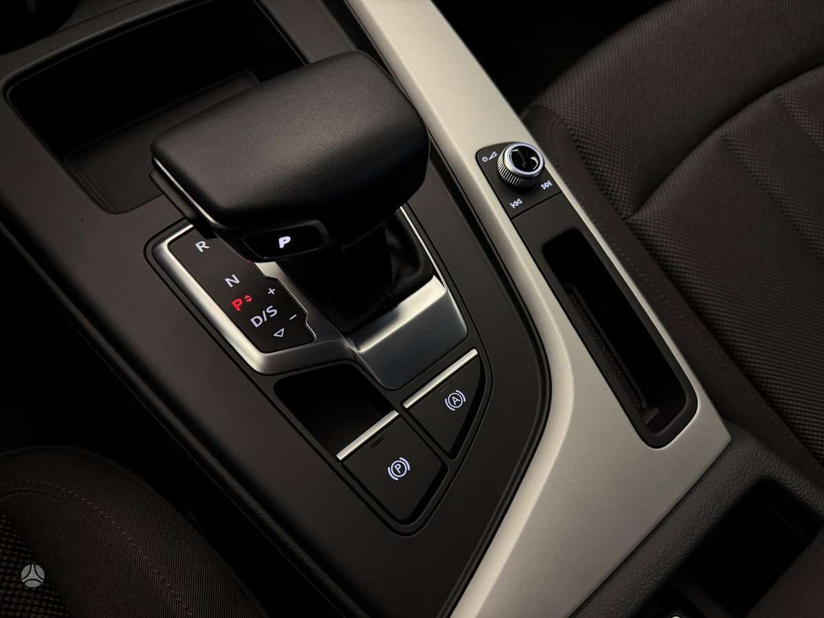 Audi A4, 2.0 l., universalas