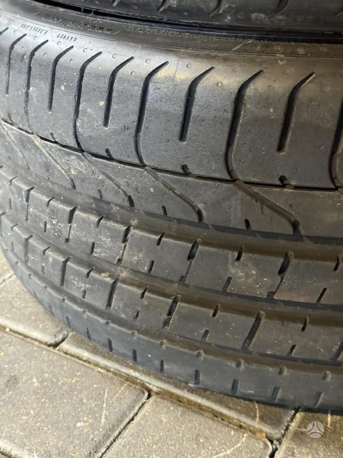 Pirelli P ZERO | 2023, летние 255/30 R20