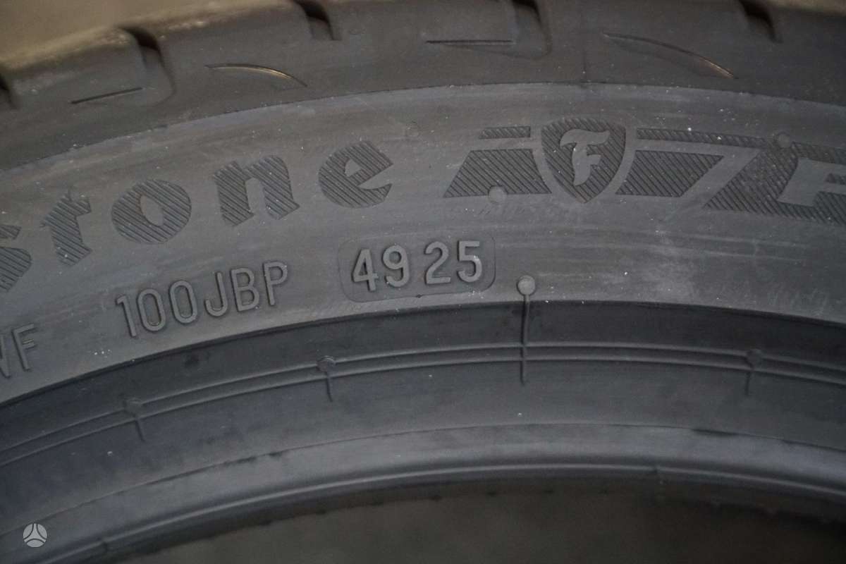 Firestone Firehawk Sport, летние 275/35 R19