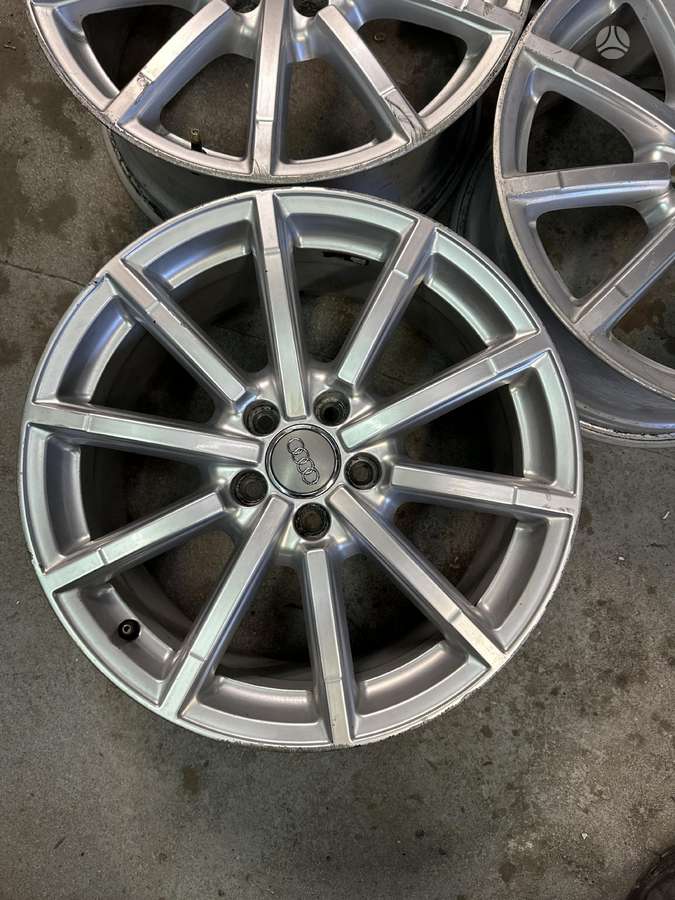 Audi, light alloy, R18