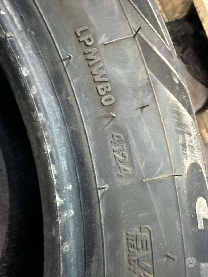 GT Radial, vasarinės 235/55 R18