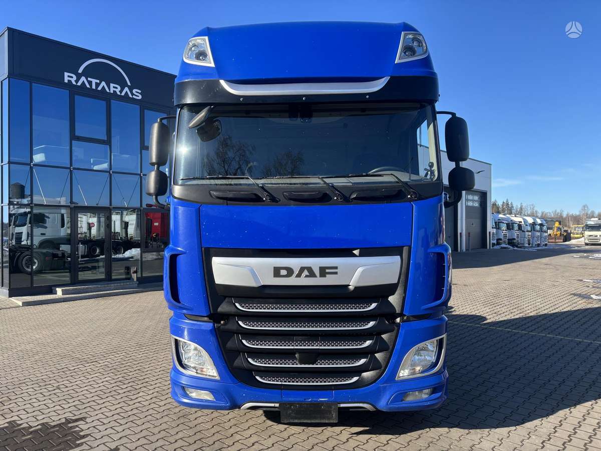 DAF XF106.530  FTT, double sleeper