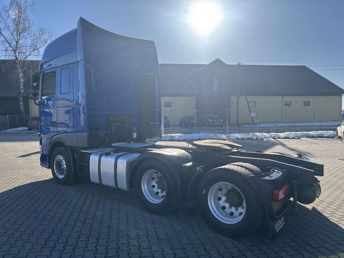 DAF XF106.530  FTT, double sleeper