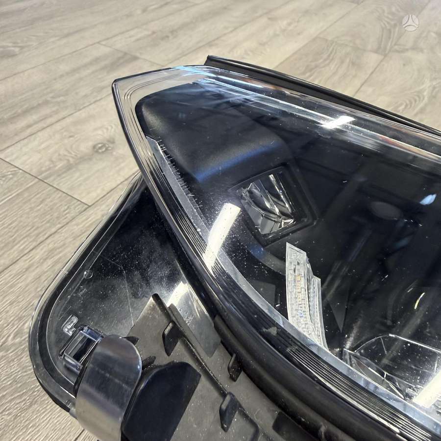 BMW X3 lights