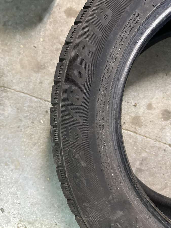 Sunny, winter 225/60 R18