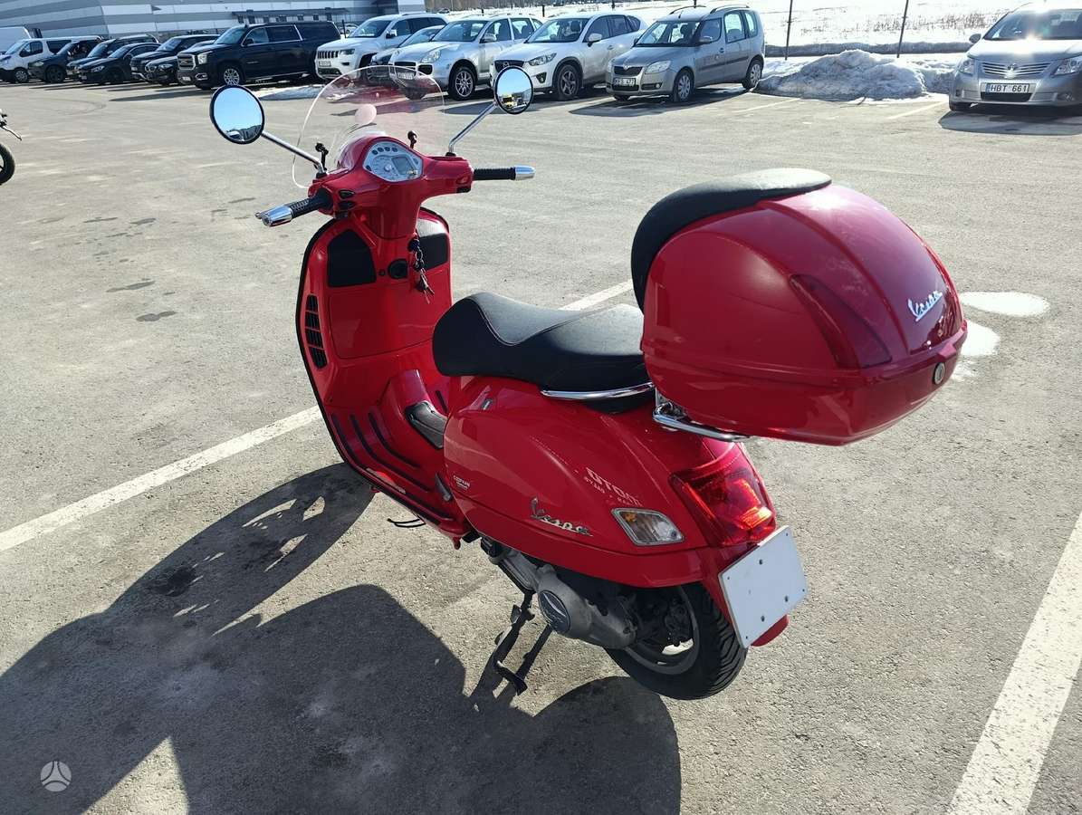Piaggio Vespa 250cc, мотороллеры / мопеды