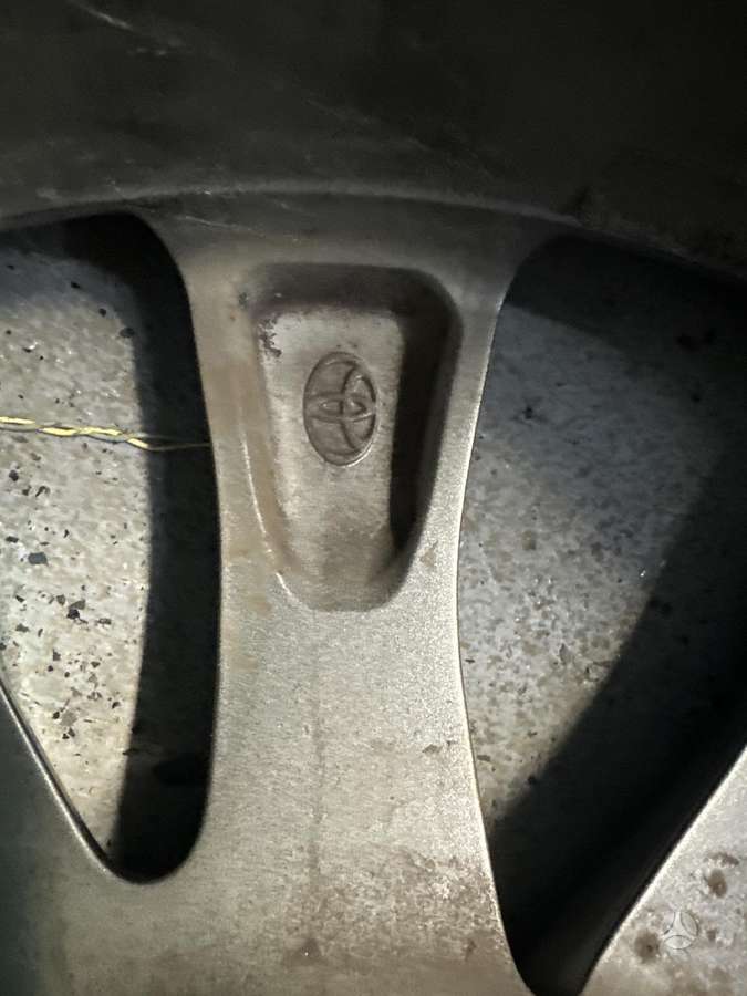 Toyota, vieglmetāla, R18