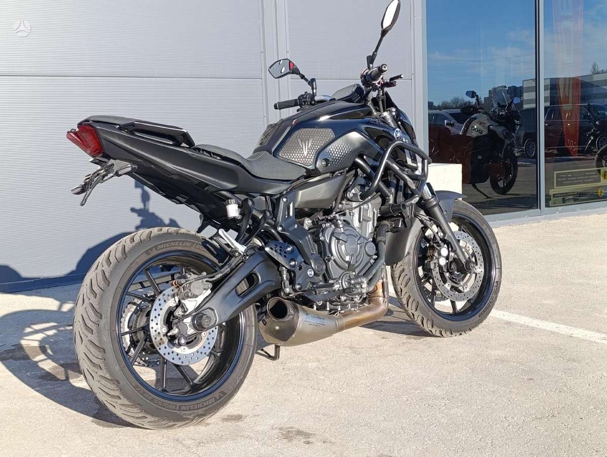 Yamaha MT 07 700cc, street / classic
