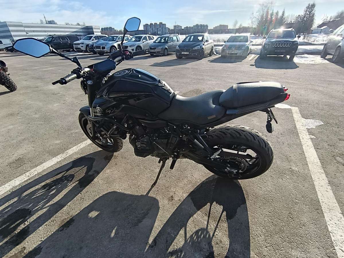 Yamaha MT 07 700cc, street / classic