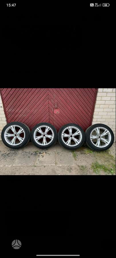 Audi Q8, lengvojo lydinio, R21