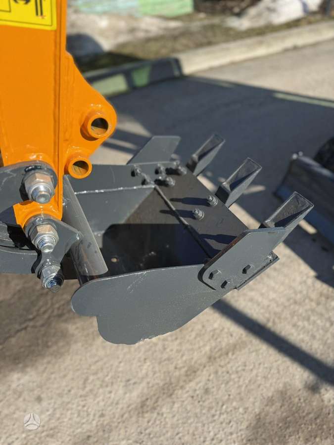 ENZO HT-10B (Sustiprinta versija), мини-экскаваторы
