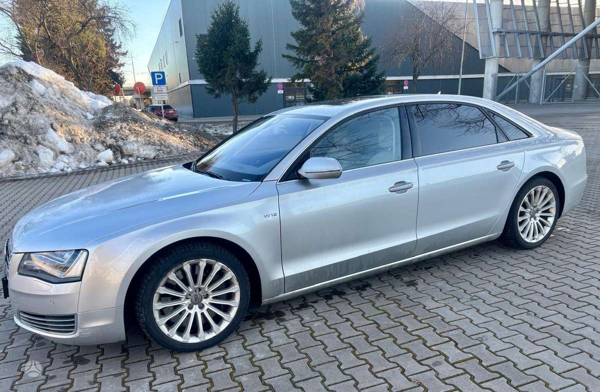 Audi A8, 6.3 l., Седан