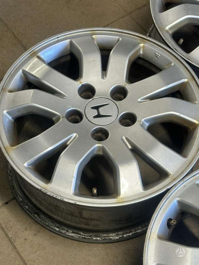 Honda, lengvojo lydinio, R16